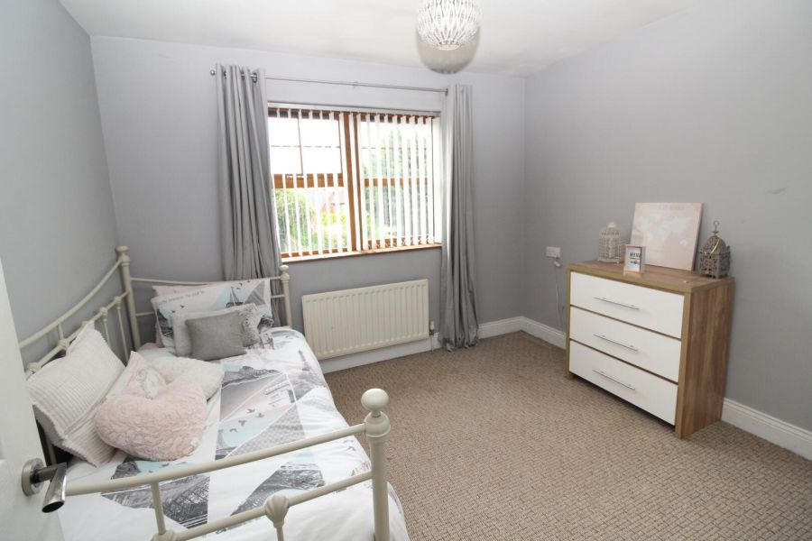 8 Laurelhill
