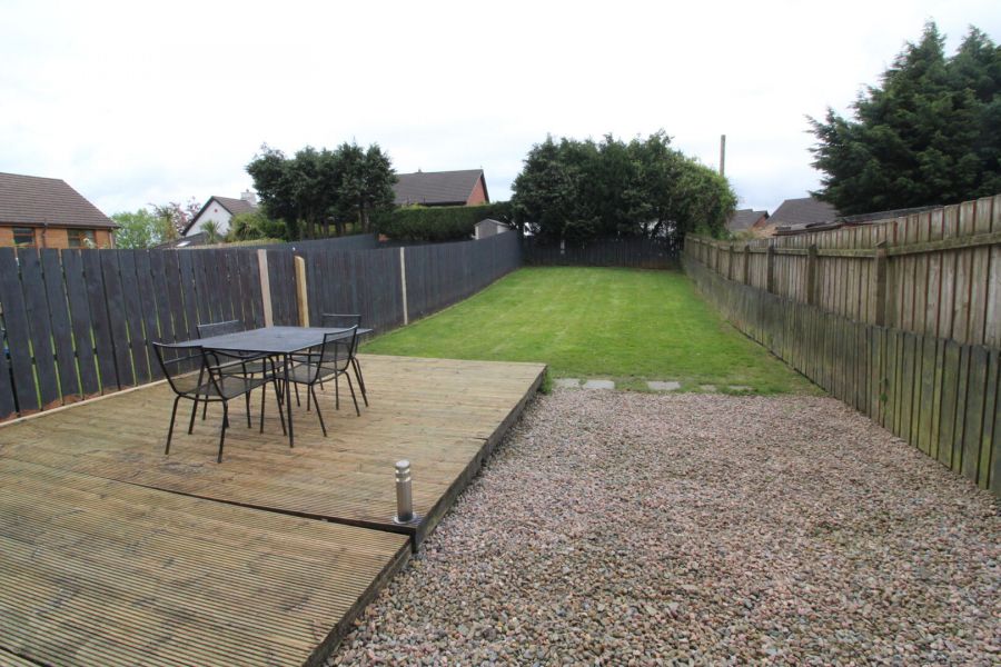 8 Laurelhill