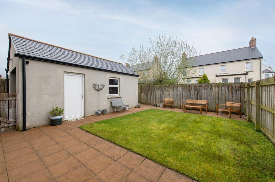 19 Hartley Hall Avenue