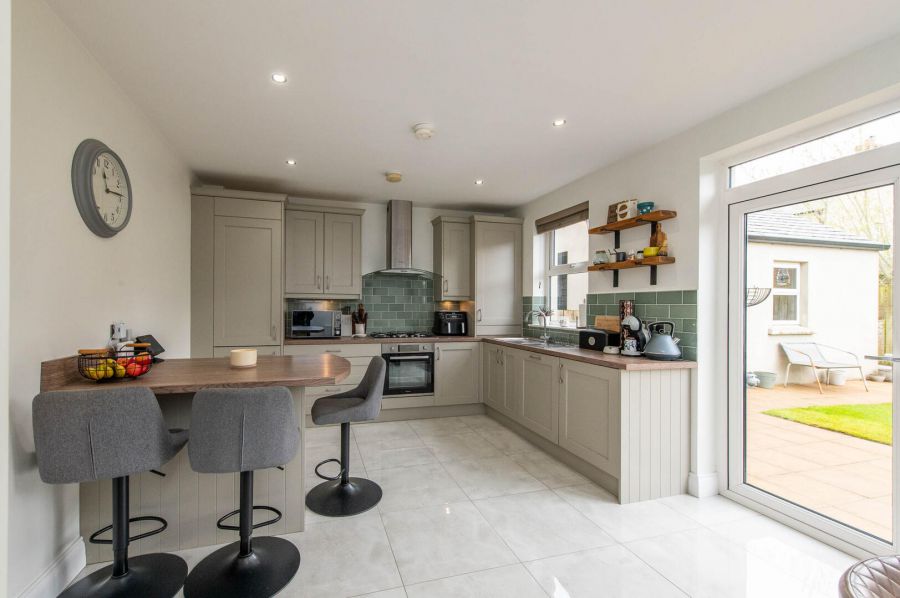 19 Hartley Hall Avenue