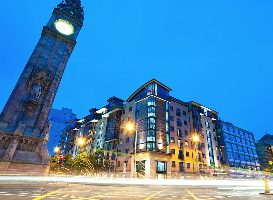 5 Queens Square