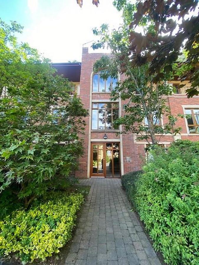 15A Malone Valley Park