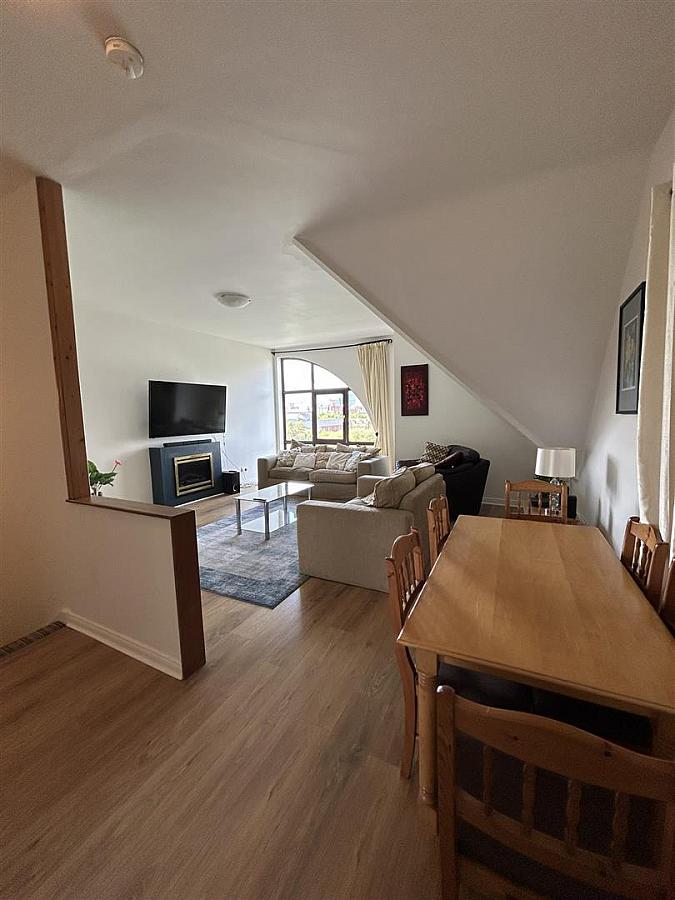 17 Ravenhill Reach