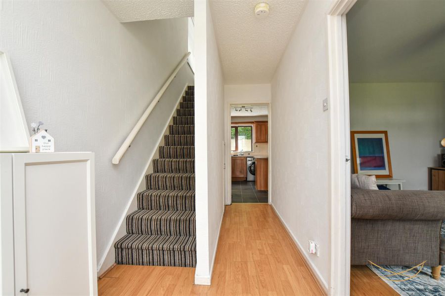 25a Clare Heights