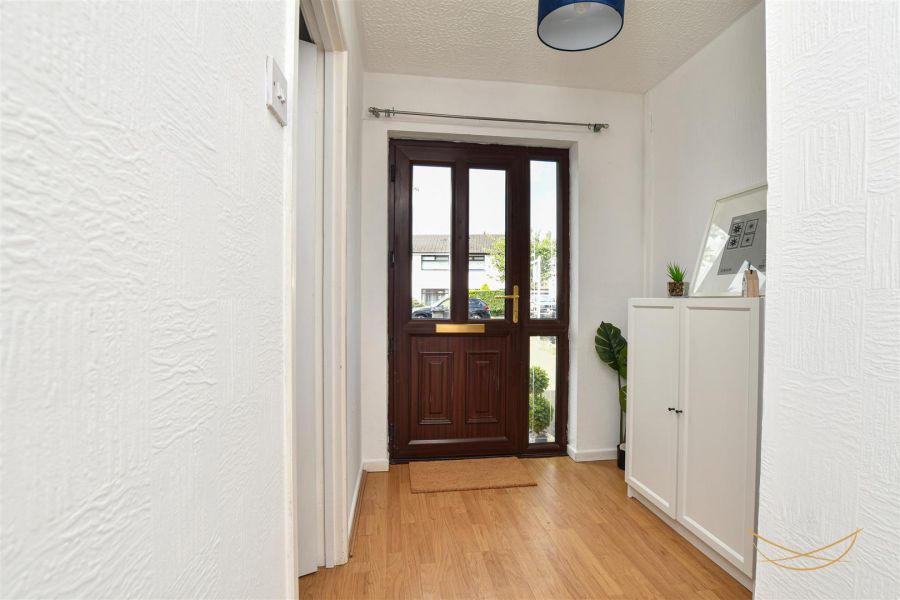 25a Clare Heights