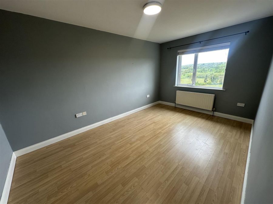 1 Logan Gardens