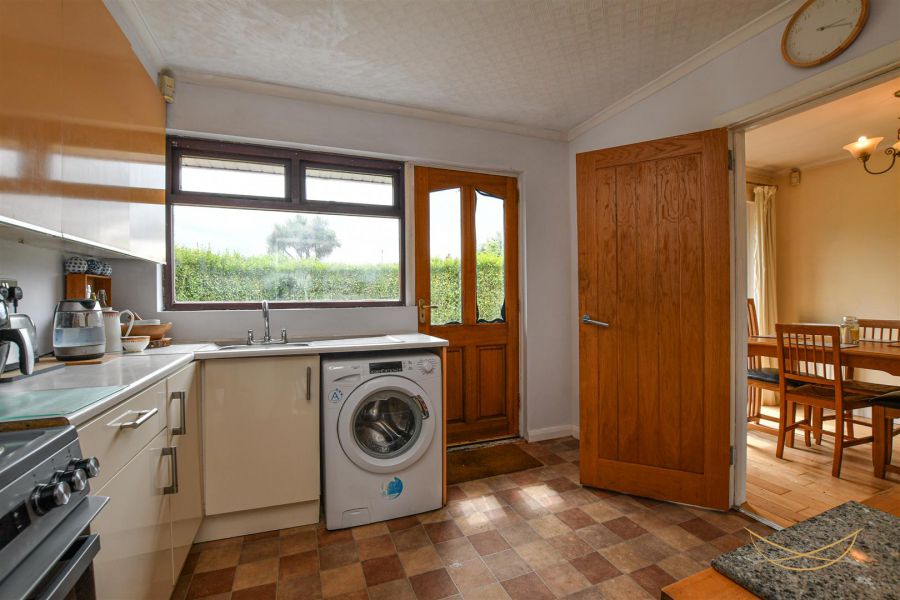 20 Carrickburn Road