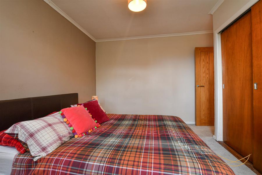 20 Carrickburn Road