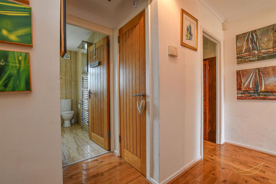 20 Carrickburn Road