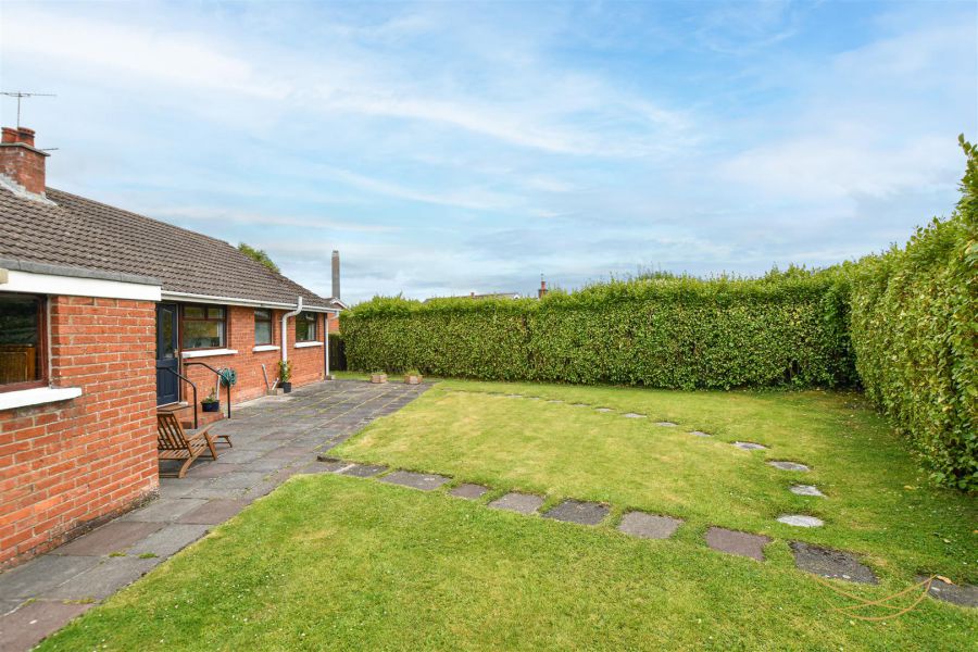 20 Carrickburn Road