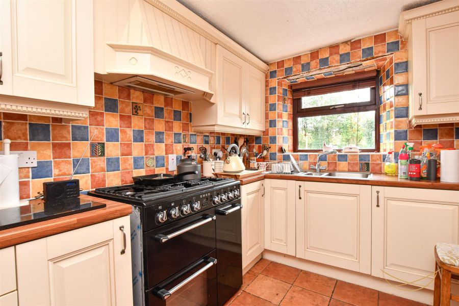 94 Ballyvallagh Road