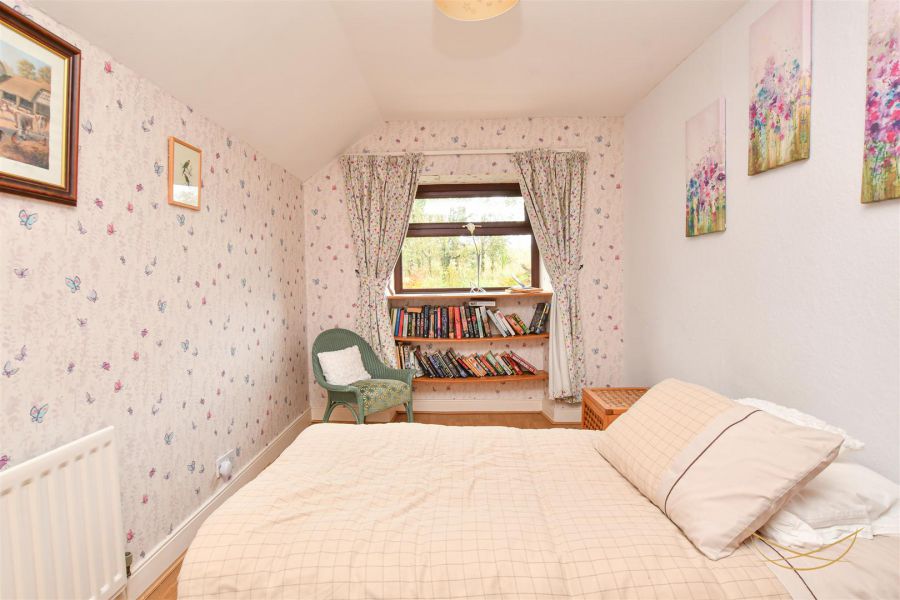 94 Ballyvallagh Road