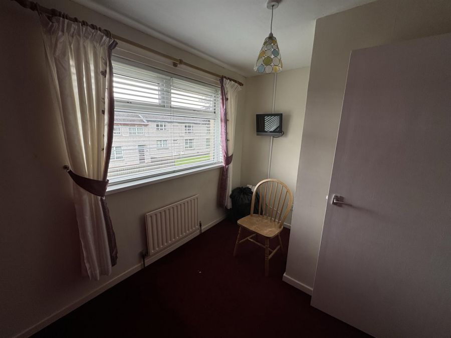 12 Grange Walk