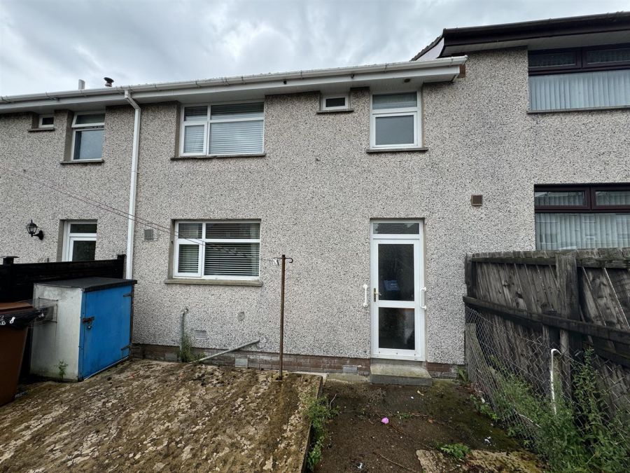 12 Grange Walk