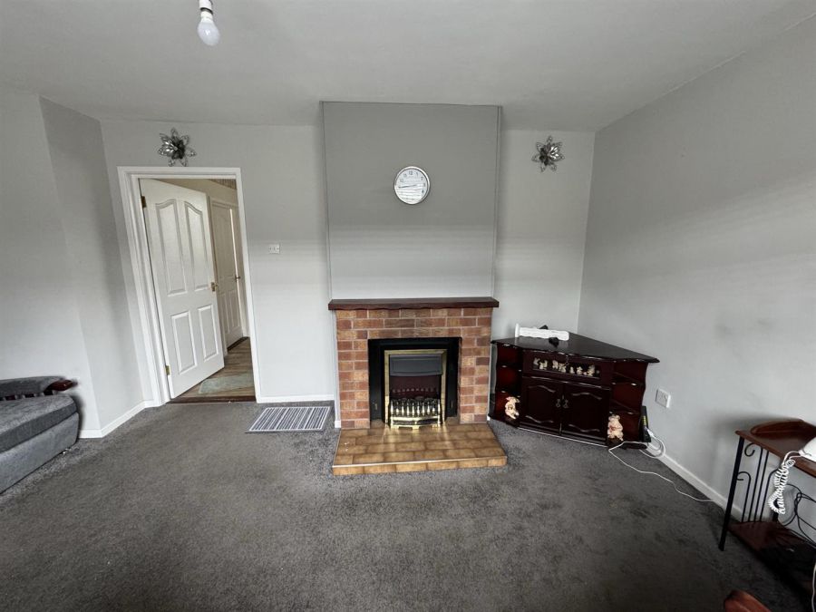 12 Grange Walk