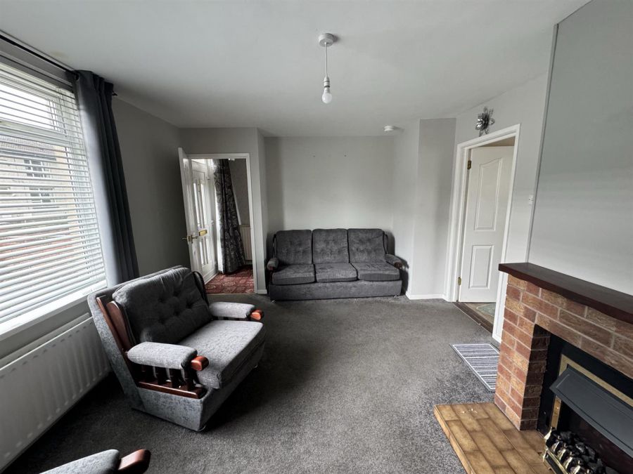 12 Grange Walk
