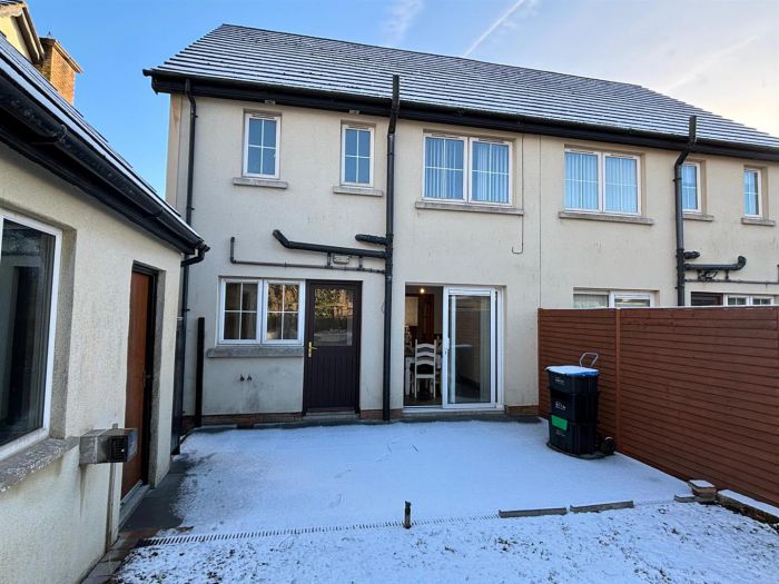 40 Castlebrook Avenue