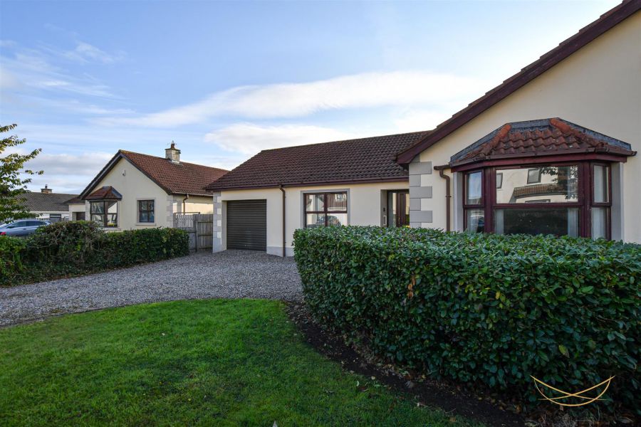 14 Croft Manor