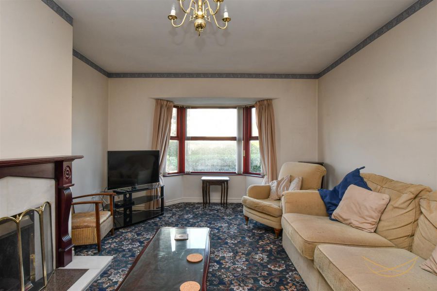 14 Croft Manor