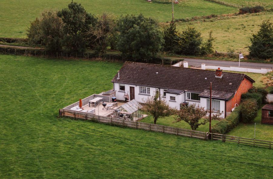 14 Carntall Road