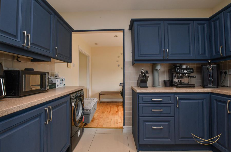 4 Fairview Parade