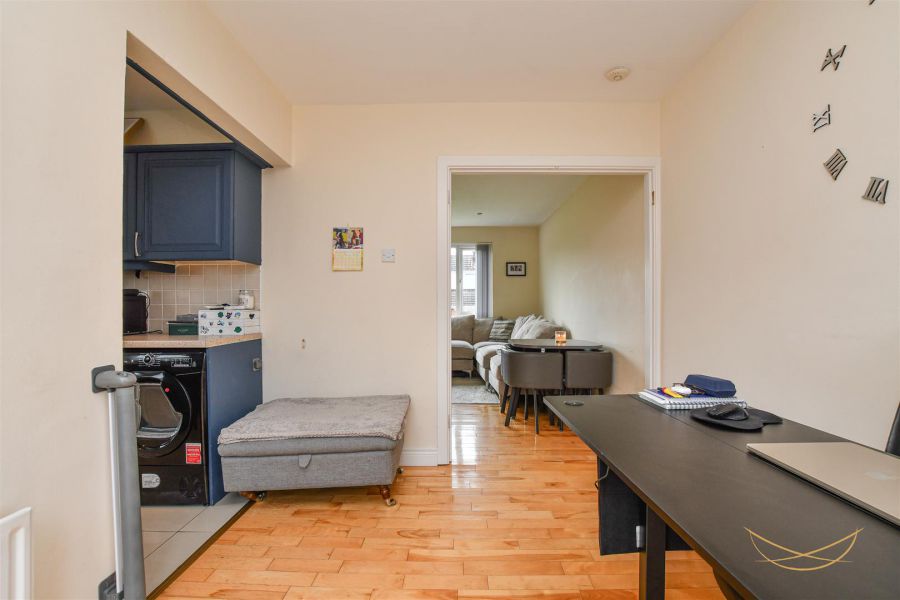 4 Fairview Parade