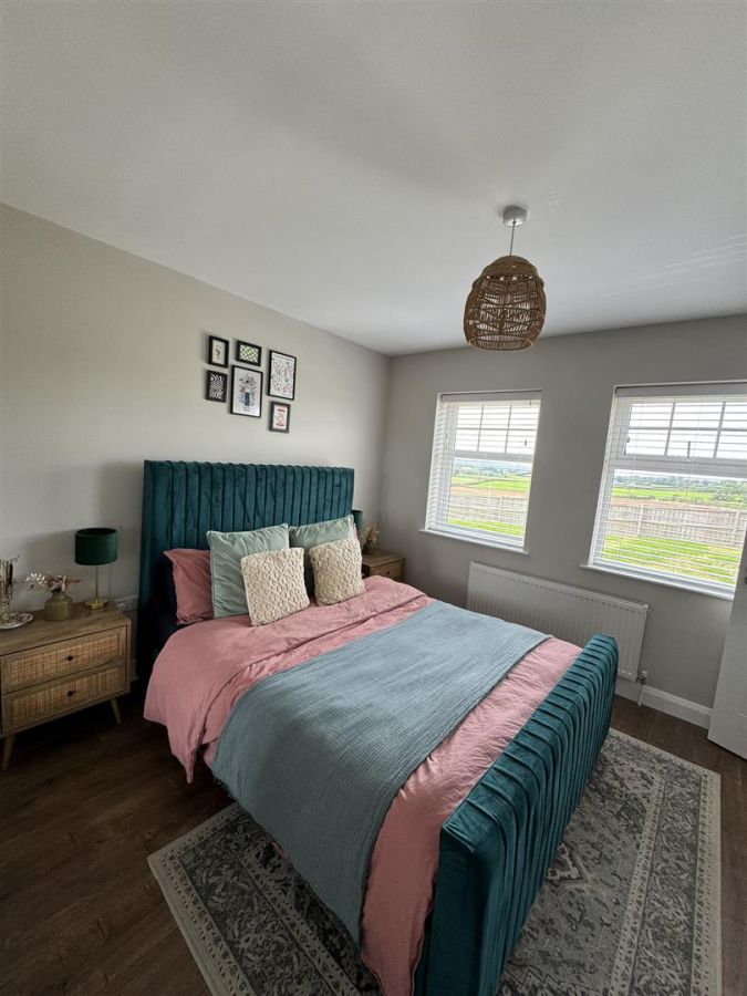 3 Rushfield Place