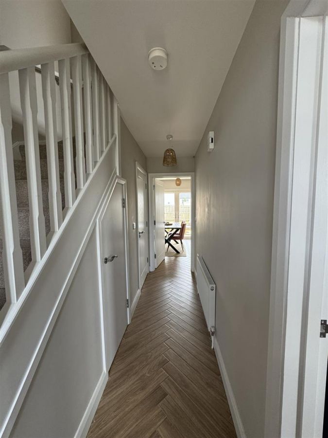 3 Rushfield Place