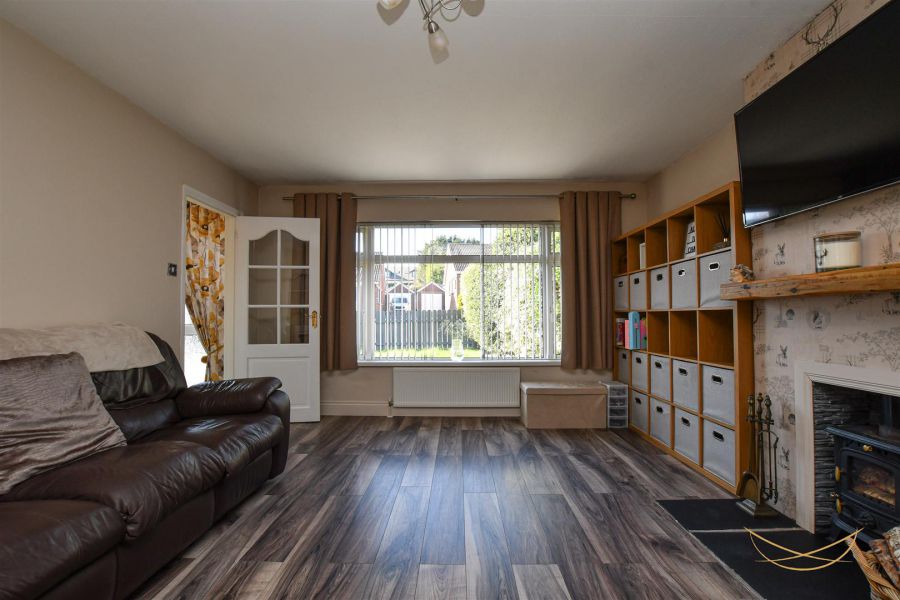 4 Grange Valley Grove