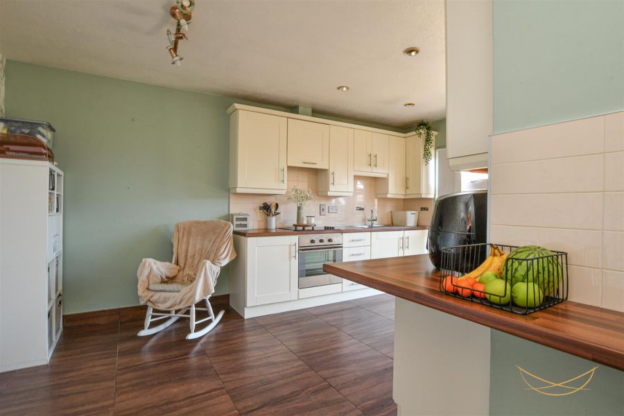 4 Grange Valley Grove