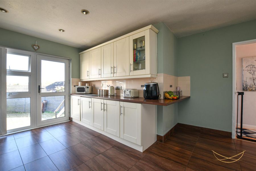 4 Grange Valley Grove