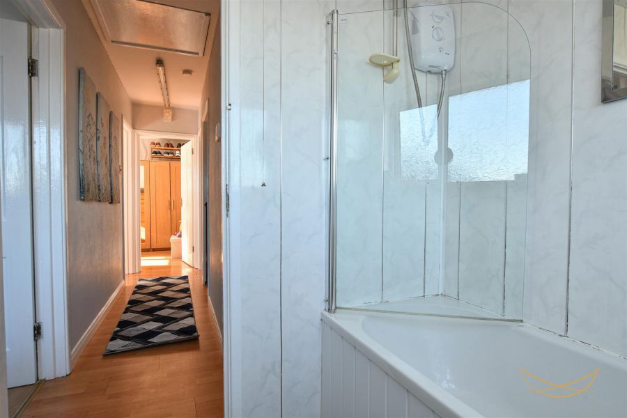 4 Grange Valley Grove