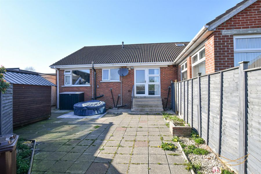 4 Grange Valley Grove