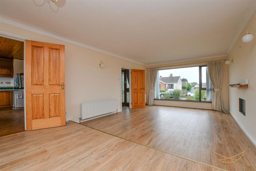 11 Rathmena Park