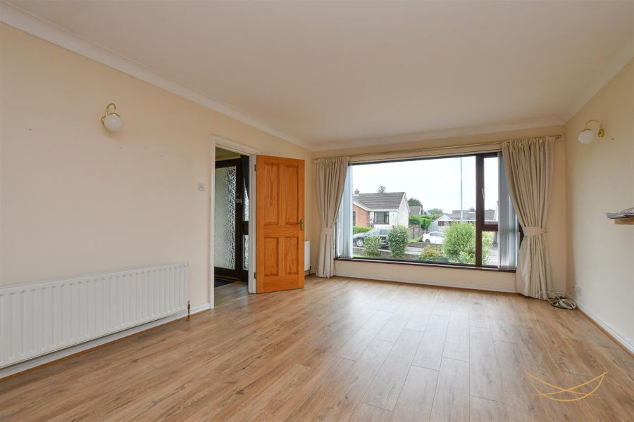 11 Rathmena Park