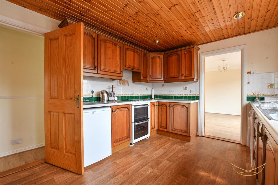 11 Rathmena Park
