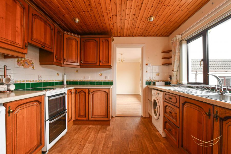 11 Rathmena Park
