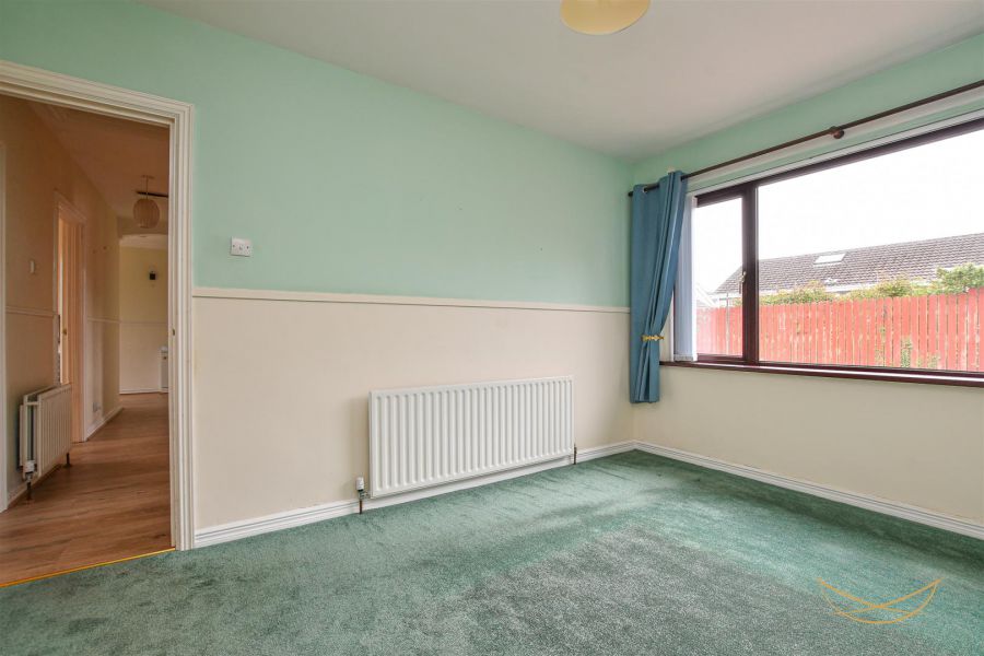 11 Rathmena Park