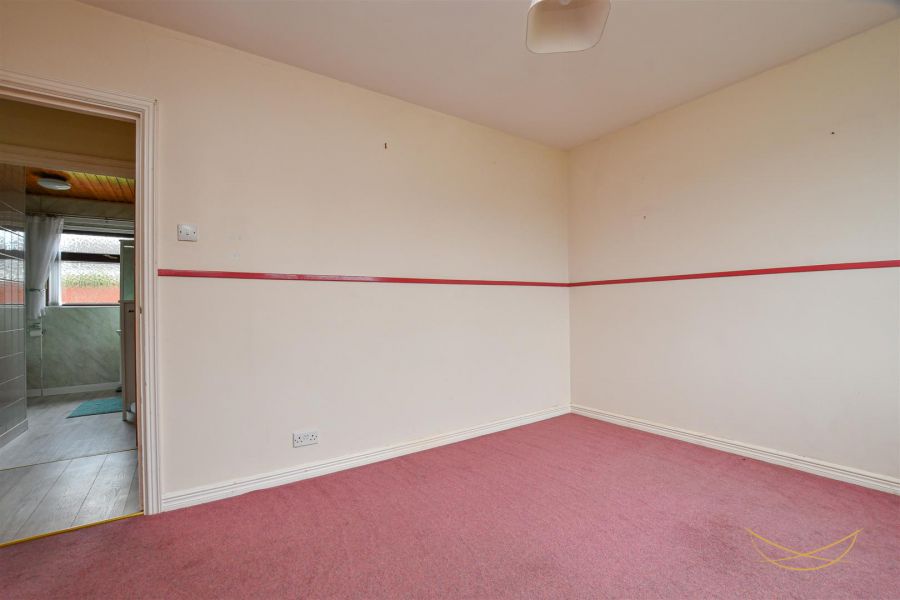 11 Rathmena Park