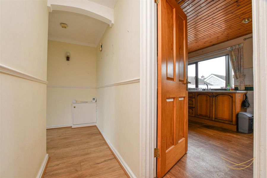 11 Rathmena Park