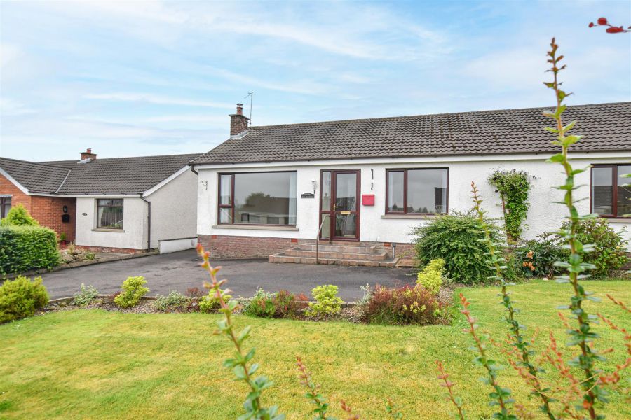 11 Rathmena Park