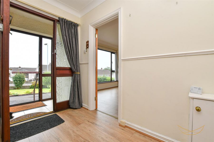 11 Rathmena Park