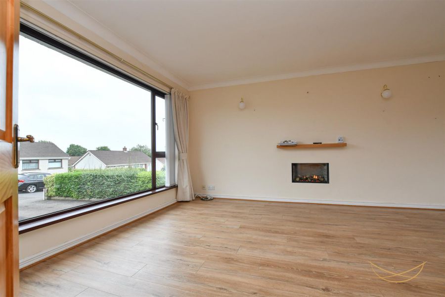 11 Rathmena Park