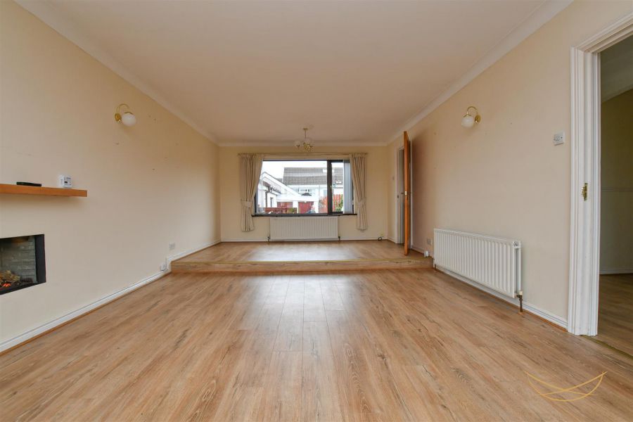 11 Rathmena Park