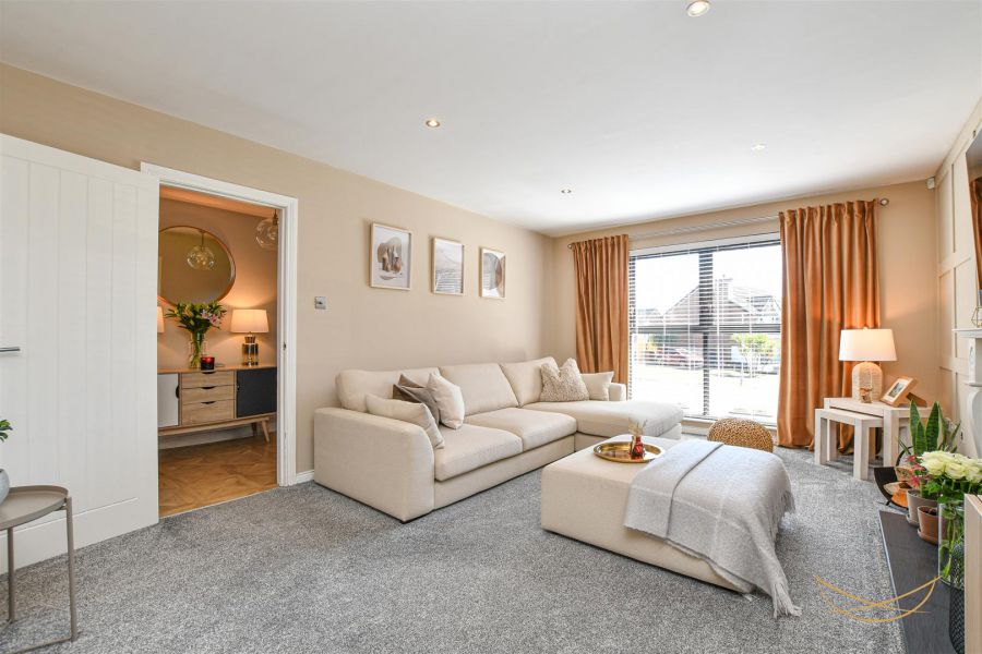 6 Blackthorn Grange