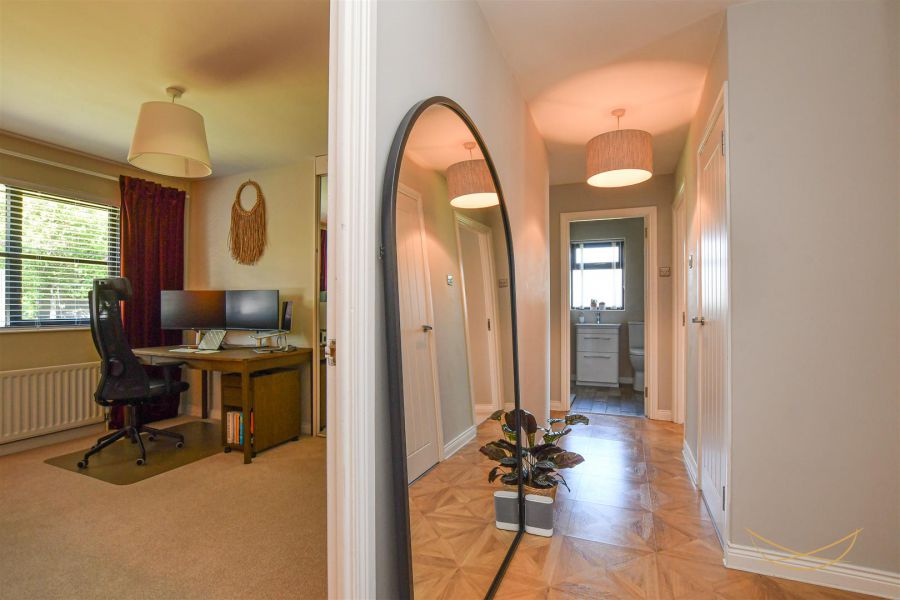 6 Blackthorn Grange