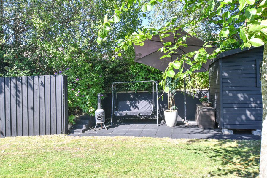 6 Blackthorn Grange