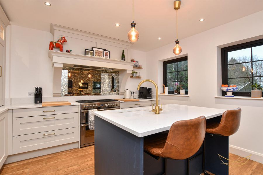 192 Seven Mile Straight