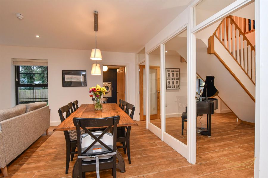 192 Seven Mile Straight