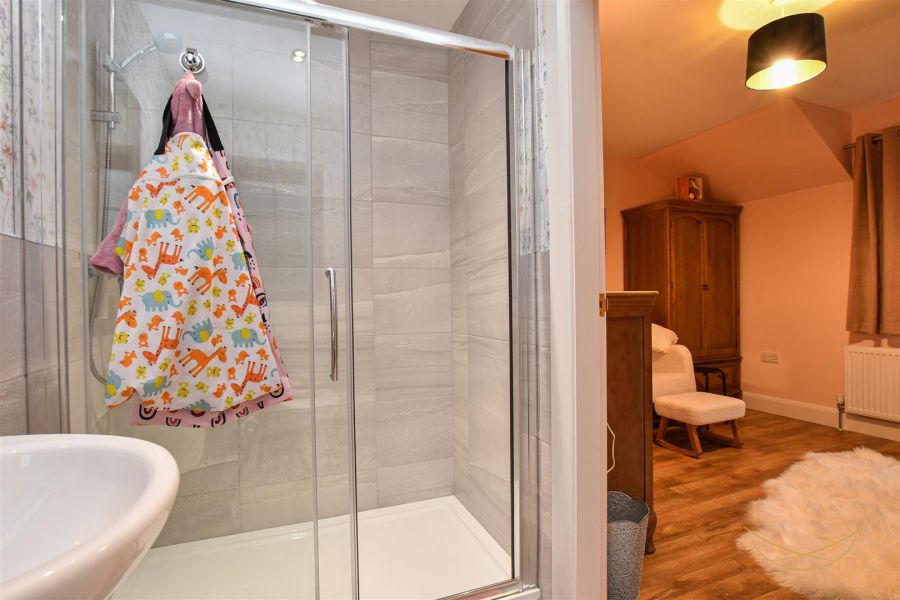 192 Seven Mile Straight